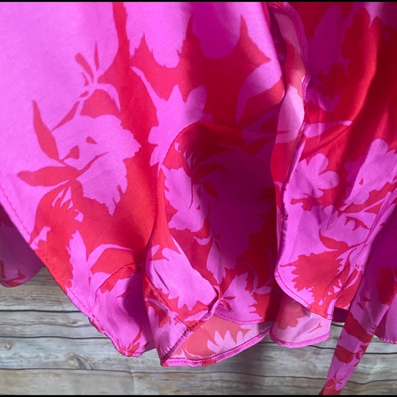 Do + Be Romper Size Medium [copy] - Picture 2 of 7